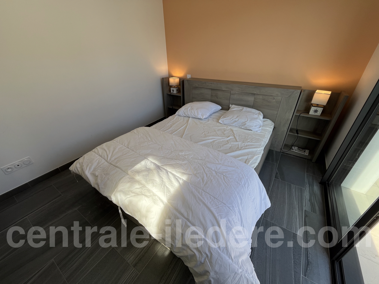 68efa9d851dd6.jpg